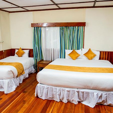 Naro Moru River Lodge Bagian luar foto