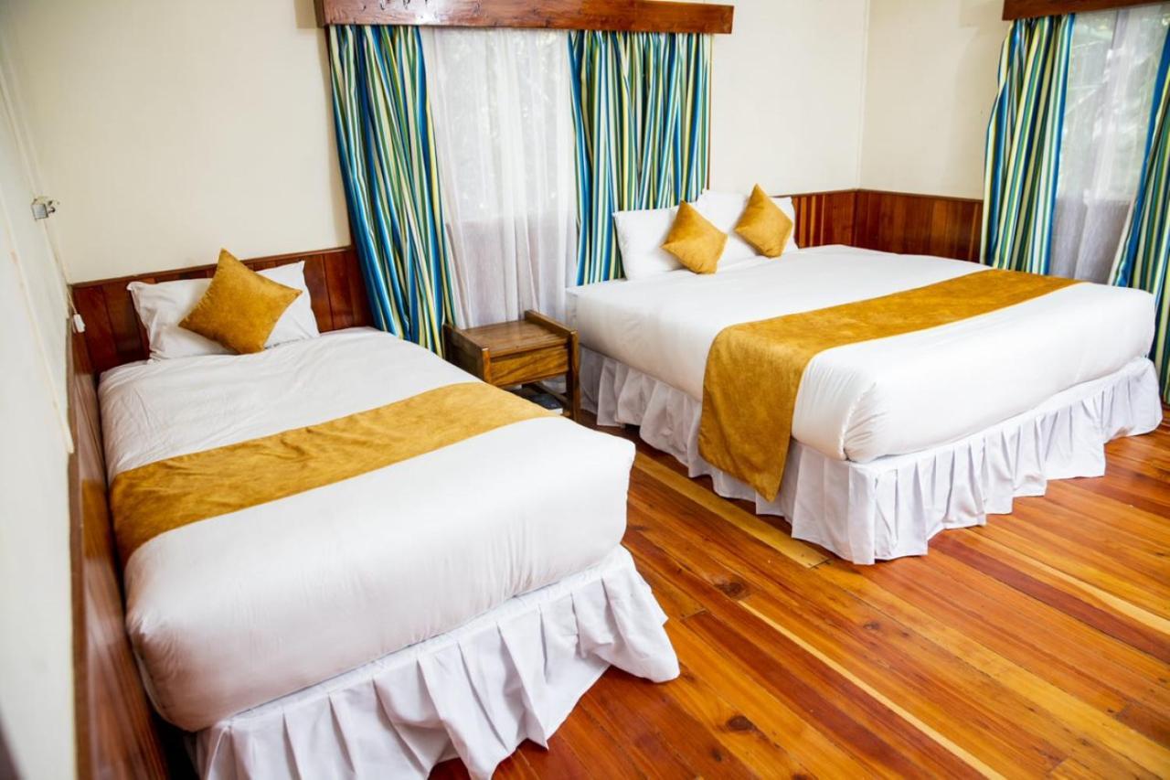 Naro Moru River Lodge Bagian luar foto