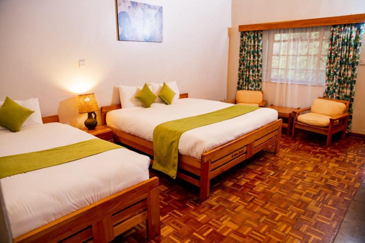 Naro Moru River Lodge Bagian luar foto