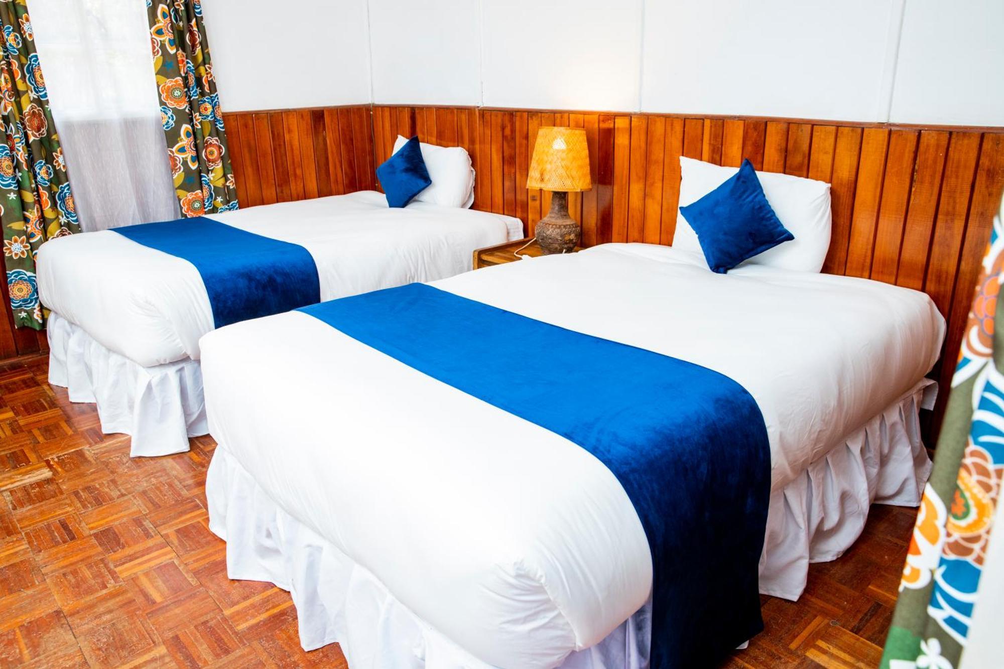 Naro Moru River Lodge Bagian luar foto